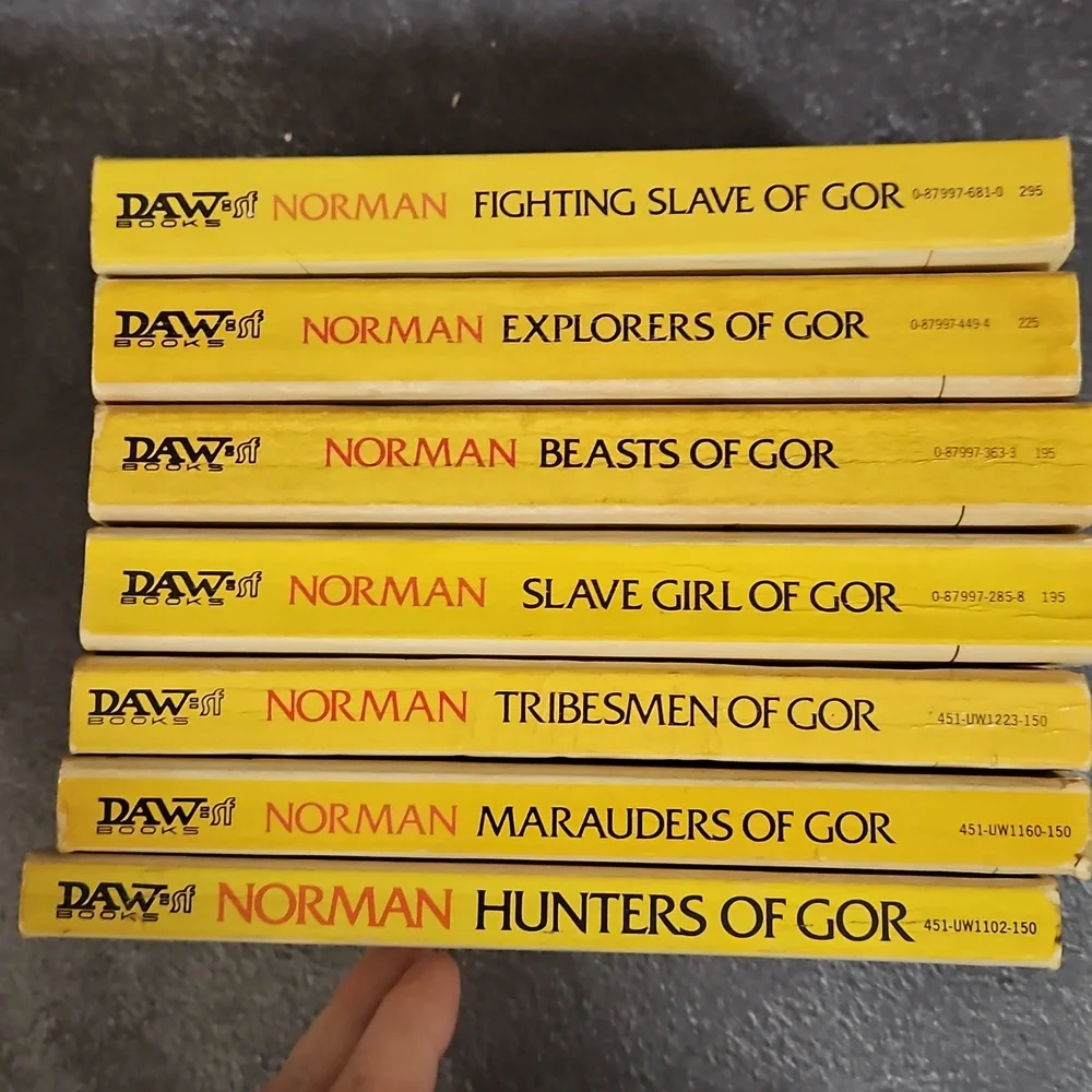 Vintage Sci-Fi & Fantasy Paperback Lot of 7 John Norman GOR SAGA‎ 1971 - 1980